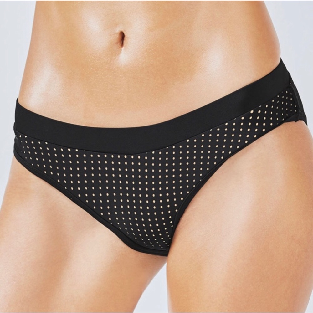 🆕 Fabletics Valentina Cheeky Bottom